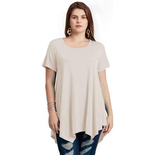 Load image into Gallery viewer, Loose fit comfortable panel T-shirt
