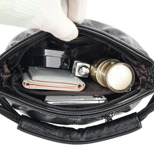 Load image into Gallery viewer, Vintage Large Capacity Outdoor Crossbody Handbag
