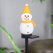 Load image into Gallery viewer, Super Cute Waterproof Solar Snowman Lamp
