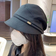 Load image into Gallery viewer, New Women&#39;s Beret
