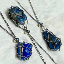 Load image into Gallery viewer, Crystal Stone Holder Necklace
