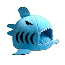 Load image into Gallery viewer, Shark-shaped Pet Bed
