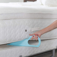 Load image into Gallery viewer, Bed Making &amp; Mattress Lifting Handy Tool
