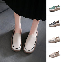 Load image into Gallery viewer, Platform Colorblock Loafers
