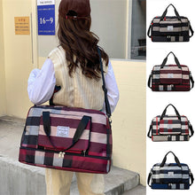 Load image into Gallery viewer, Foldable Dry/Wet Separation Travel Bag
