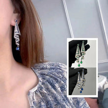 Load image into Gallery viewer, Vintage Satin Stud Earrings
