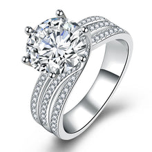 Load image into Gallery viewer, Classic Twisted Full Diamond Six Claw Ring
