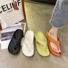 Load image into Gallery viewer, Soft Bottom Thickened Simple Beach Sandals
