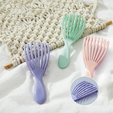 Load image into Gallery viewer, Hollow Out Smooth Hair Fluffy Comb

