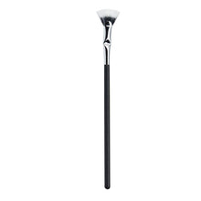 Load image into Gallery viewer, Angled Fan-shaped Eyelash Brush
